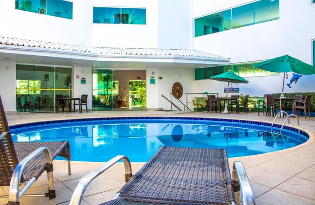 Farol de Itapuã Praia Hotel