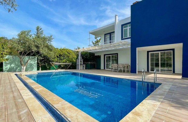 Fehiye Yaniklar 4 Bedroom Villa 4212