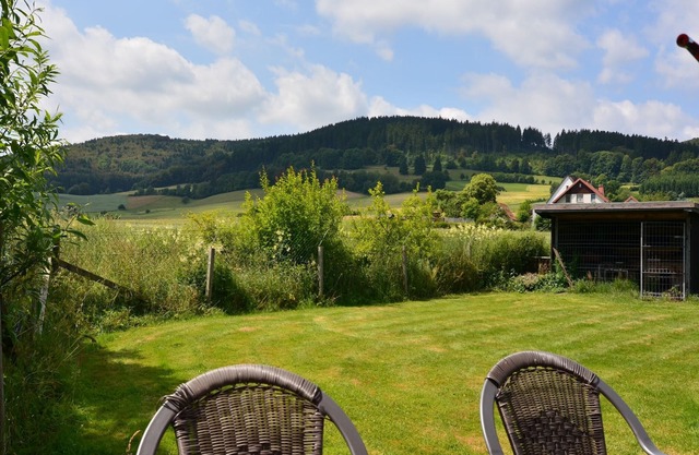 Ferienhaus en Stormbruch mit Terrasse
