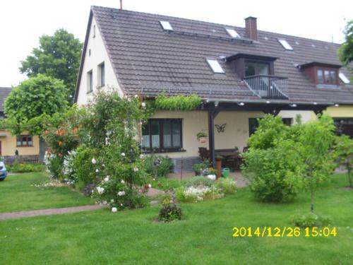 Ferienwohnung "Baum"