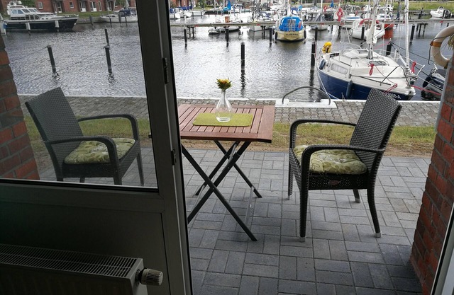 Apartamento de vacaciones para 2 pers. "Harbour view 2" Ueckerm��nde, laguna de Szczecin, mar Báltico, directamente marina