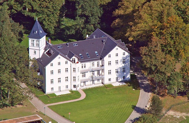 Dream vacation in Hohen Niendorf Castle