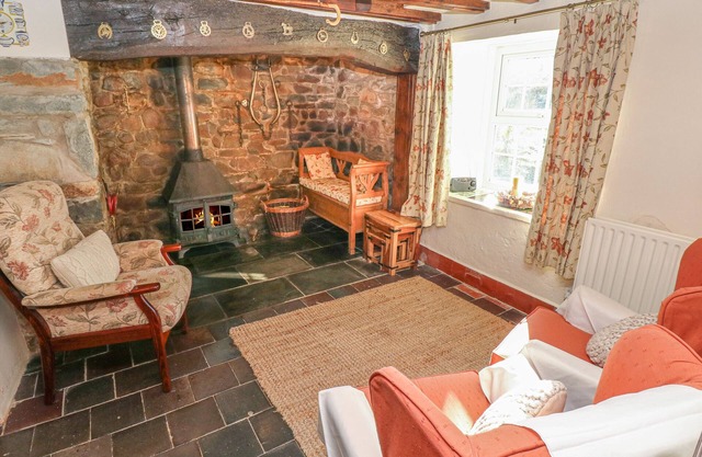 Ffynnondici Farmhouse, NEWPORT, PEMBROKESHIRE