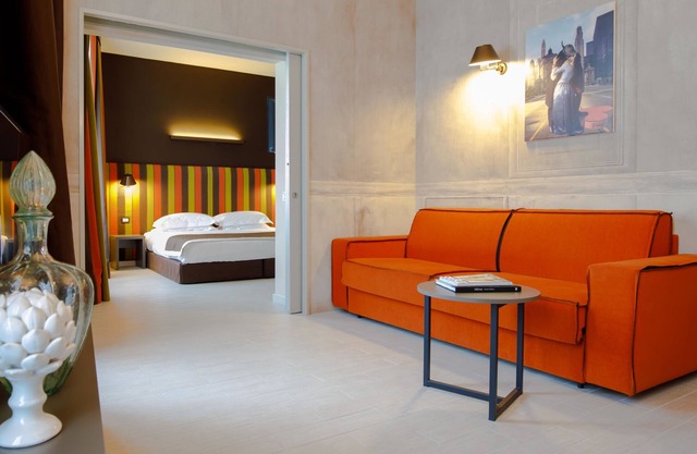Fifty House Cellini