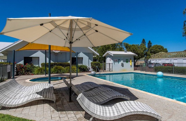 FiftyTwo @ Cape View is the perfect family or couples getaway accommodation