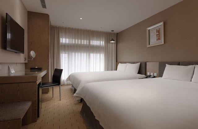 Fine Hotel
