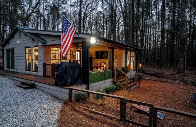 Waterfront, Private Fisherman's Dock, Kayaks Canoe, Paddleboards & More!