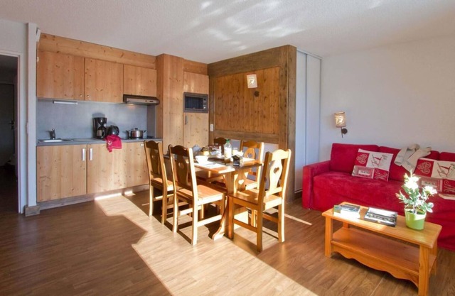 Fitness, piscina, parking, tv, 34-38m², Autrans