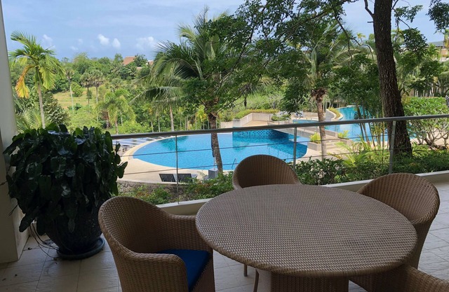 Condominio de cinco estrellas en Layan Gardens, cerca de la playa de Laguna y Bang Tao.