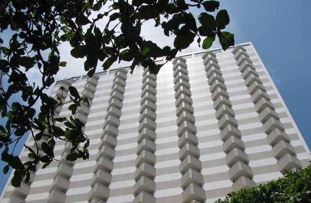 Piso 1 cama Boqueirão de 43m2 - frente al mar con garaje, aire acondicionado y servicios