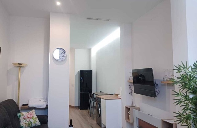Apartamento El Paseo a Madrid Junto a la Casa de Campo, puerta Calle y accesible
