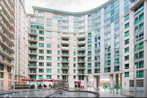 Flat in CENTRAL LONDON for 4