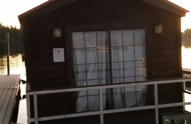 Cabaña Flotante Lago Guntersville