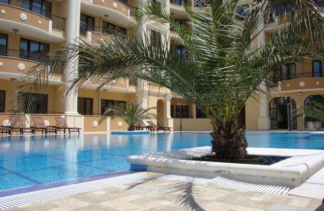Flora Beach Resort Studio