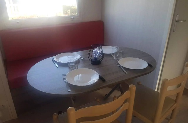 Flower Camping Le Pré des Sables *** - Mobile home Standard 27m2 2 bedrooms 6 people