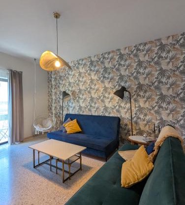 Fly Dodo Summer Residence
