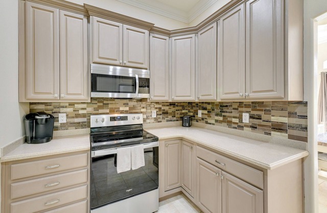 Fort Walton Beach Vacation Rental w/ Covered Patio