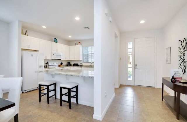 Four Bedroom Pool Home -- 2654 RC -- Vusa Four Bedroom Pool Home