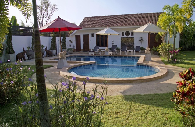 Villa de cuatro dormitorios con piscina privada