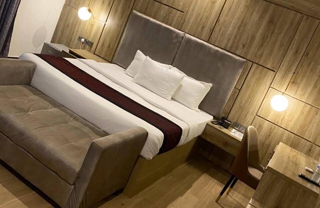 Foxtonn Hotel