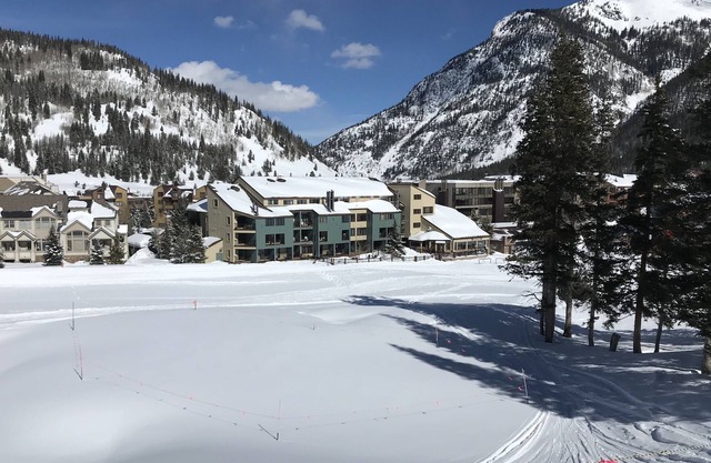 FP122 Fantastic Ski Studio, con cocina!