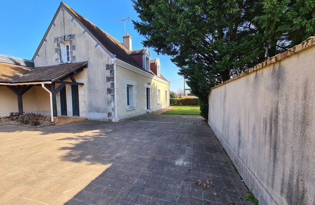 Casa rural en entorno verde con piscina, cerca del Zoo de Beauval y castillo de Valençay