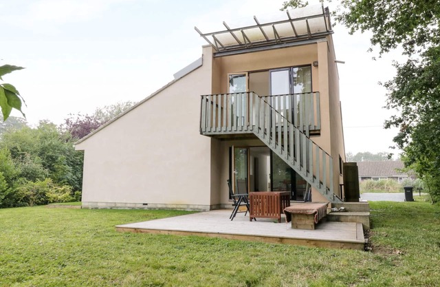 Casa Frater, HARLESTON