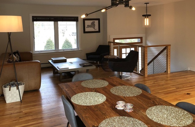 Casa recientemente renovada en Catskills Sweet Spot !!!