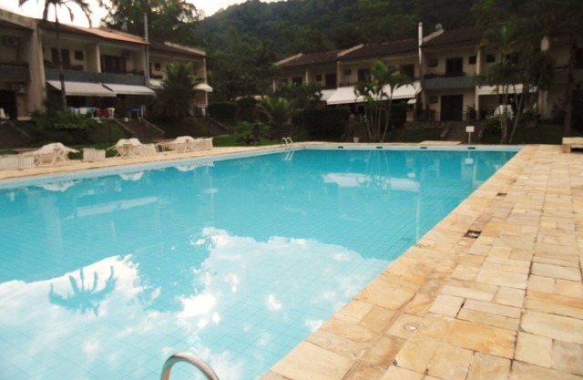 CONDOMINIO DE OCIO COMPLETO 4 PISCINAS, 5 CUADRADOS, CANTINA, CAMPO DE FUT.