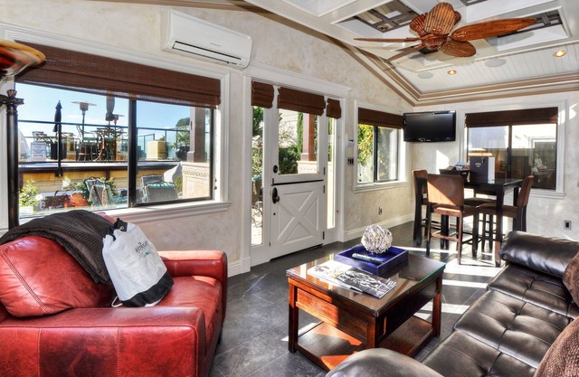 Villa totalmente equipada con patio privado y barbacoa.