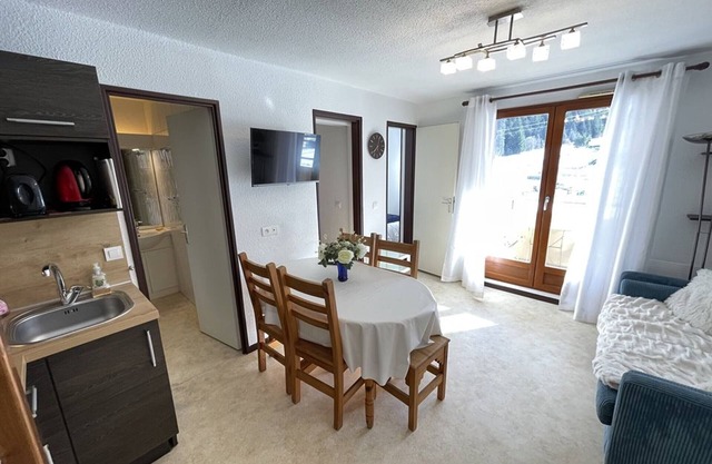 Apartamento funcional cerca de pistas, ideal 4-6 personas