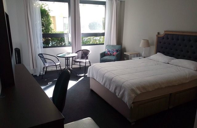 Mantra Studio Apartment CBD Parramatta