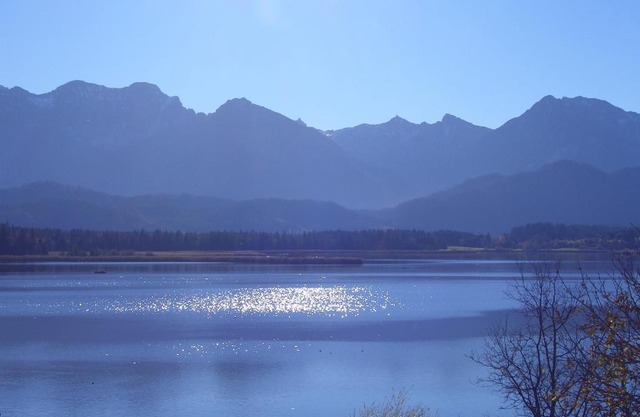 Gästehaus Guggomos "Hopfen am See"