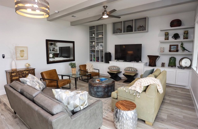 Garrett's Grotto, Sleeps 12, 4 Bedrooms, 4.5 Baths, Pirates Beach West