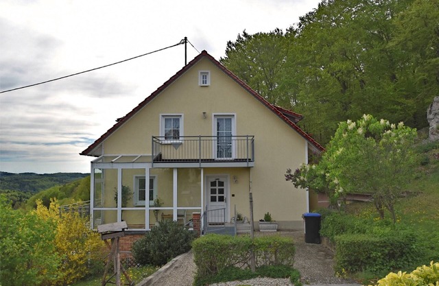 Apartamento con jardín, GoBweinstein