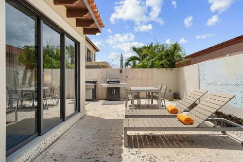 GC125B - Malmok Beach - 2BR condo perfect for families