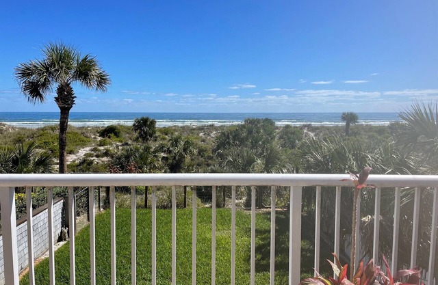 ¡Escápese de todo en la hermosa New Smyrna Beach!
