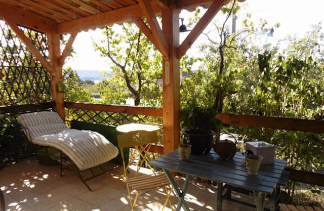 Gîte chez Mamie Lu bajo los cielos de Provenza en Luberon