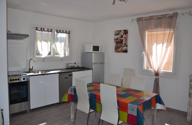 Alquiler de casa rural con terassa vallada en Vallon Pont d'Arc