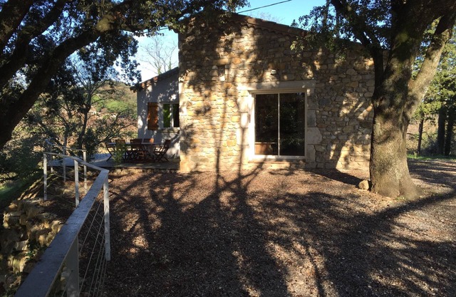 Alquilo casa rural tranquila con terraza en Vallon Pont d 'Arc en ARDECHE