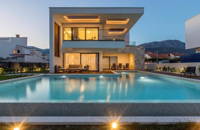 Glamorous Kastela Villa | 4 Bedrooms | Villa Seafront Paradise | Private Pool Overlooking Sensational Sea Views | Split