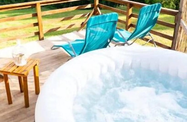 Glamping house Afrodita with private hot tub