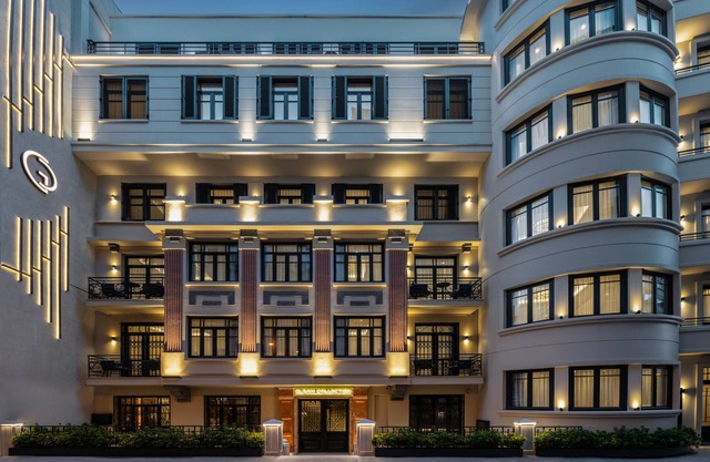 Gleam Collection Hotel