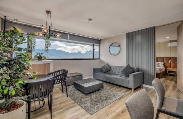 Go Living 801 · Luxury 2BR Apt, Prime El Poblado+2AC GYM & Cowork