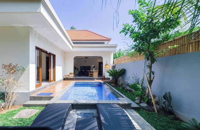 Gold Fish House Ubud