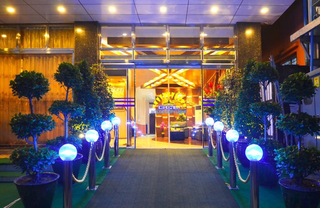 Golden City Light Hotel