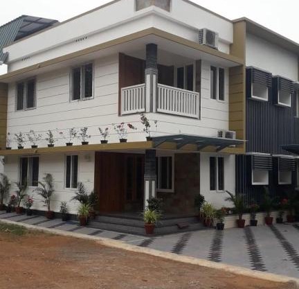 GOLDEN VILLA