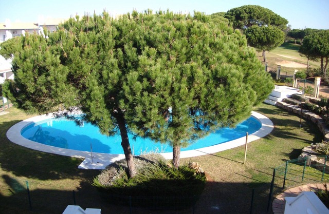 Golf y playa. Casa con vistas al campo de golf 750m playa Nuevo Portil