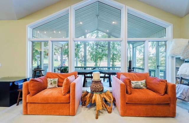 Golf course home for family, friends and fun!