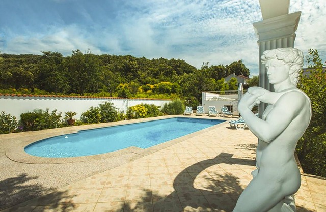 Precioso apartamento en Kampor con.